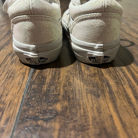 Kids White Sneakers - Picture 3 of 4